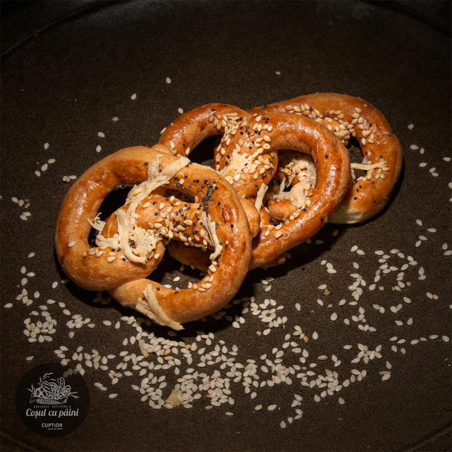 Covrigei cu parmezan